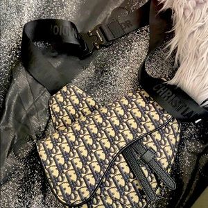 Christian dior shoulder bag
